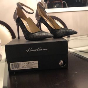 Kenneth Cole Black & Pewter Sling Back Pumps